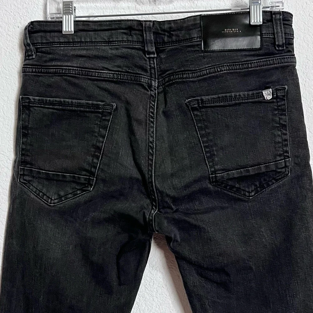 Zara Black Faded Slim Fit Demin Jeans 31